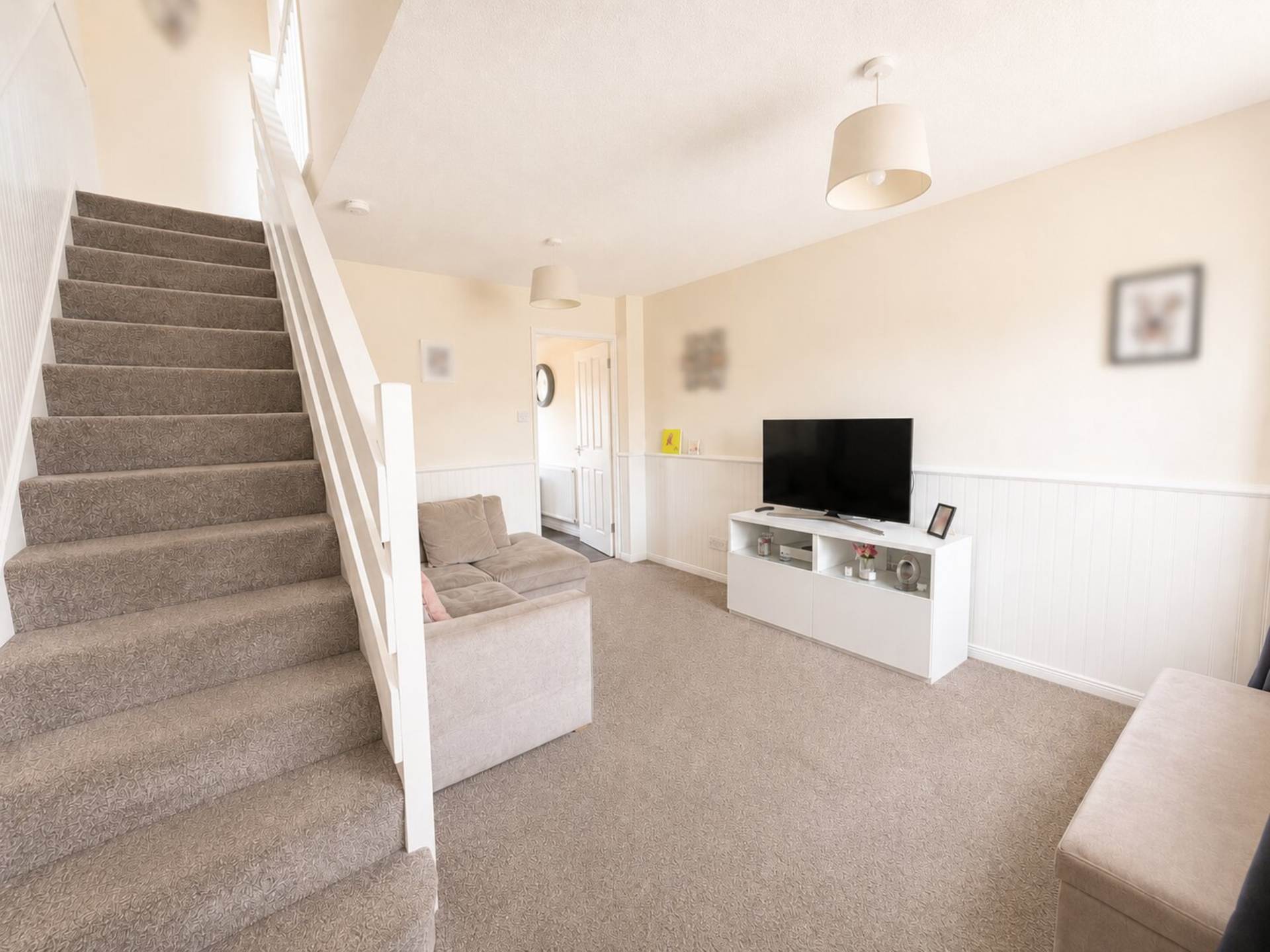 Appletree Court, Worle, Image 3
