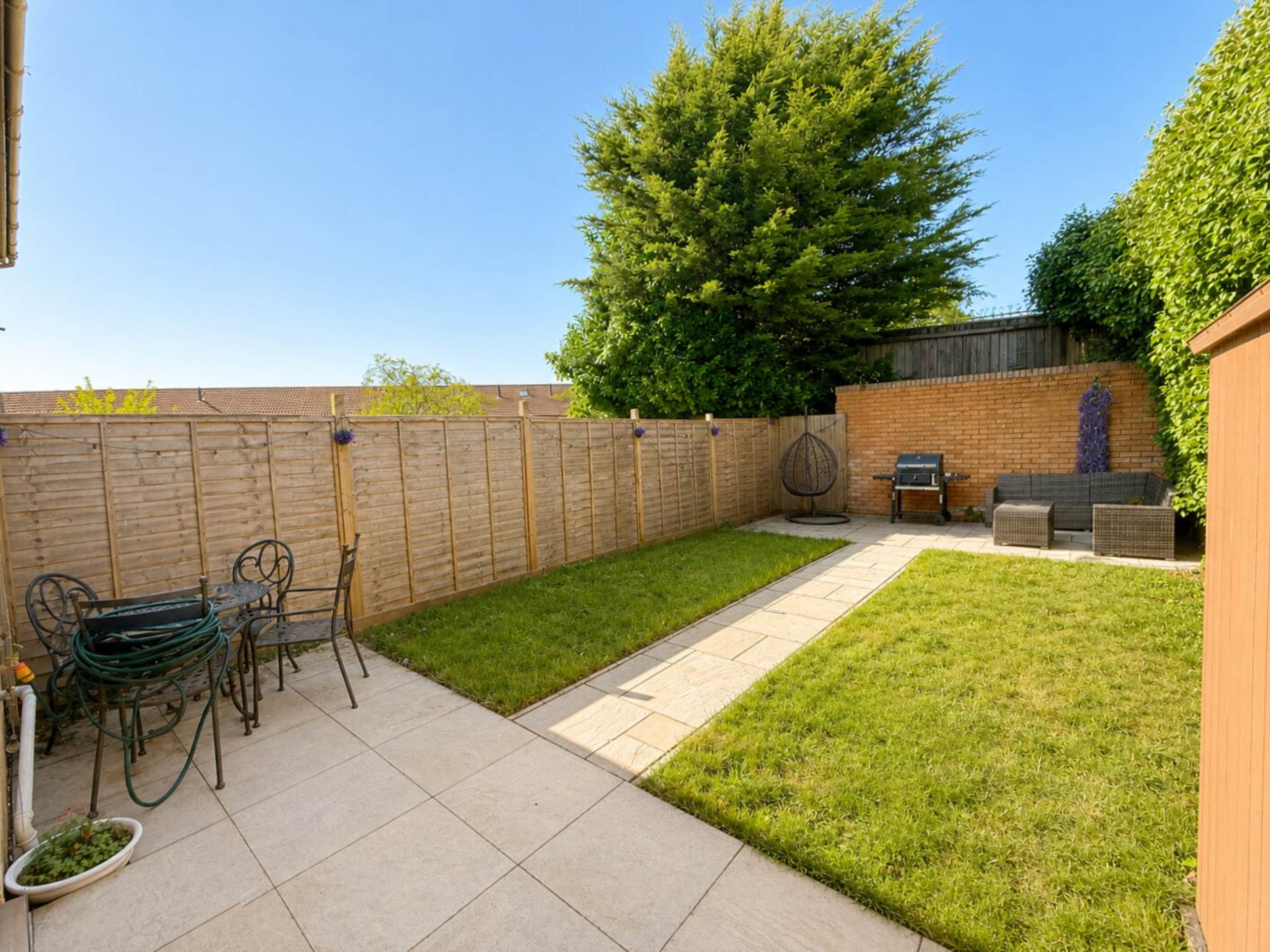 Appletree Court, Worle, Image 8