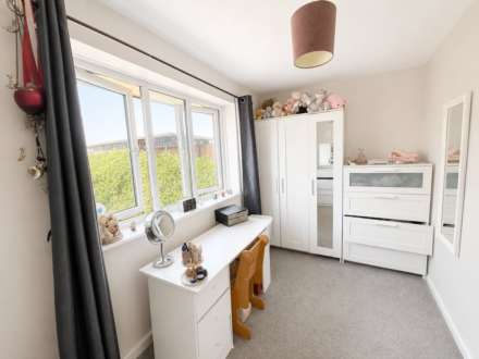 Appletree Court, Worle, Image 15