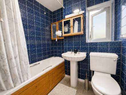 Appletree Court, Worle, Image 17