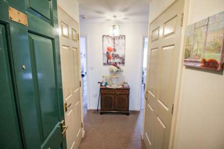 Birnbeck Court**Short Walk to Beach & Town**Over 60's Retirement Apartment**Two Bedrooms**, Image 13