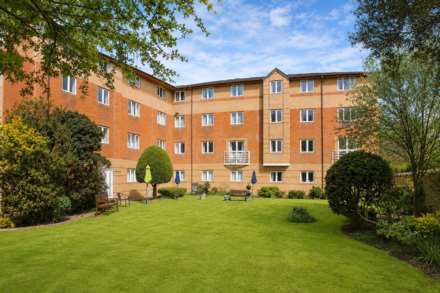 Birnbeck Court**Short Walk to Beach & Town**Over 60's Retirement Apartment**Two Bedrooms**, Image 14