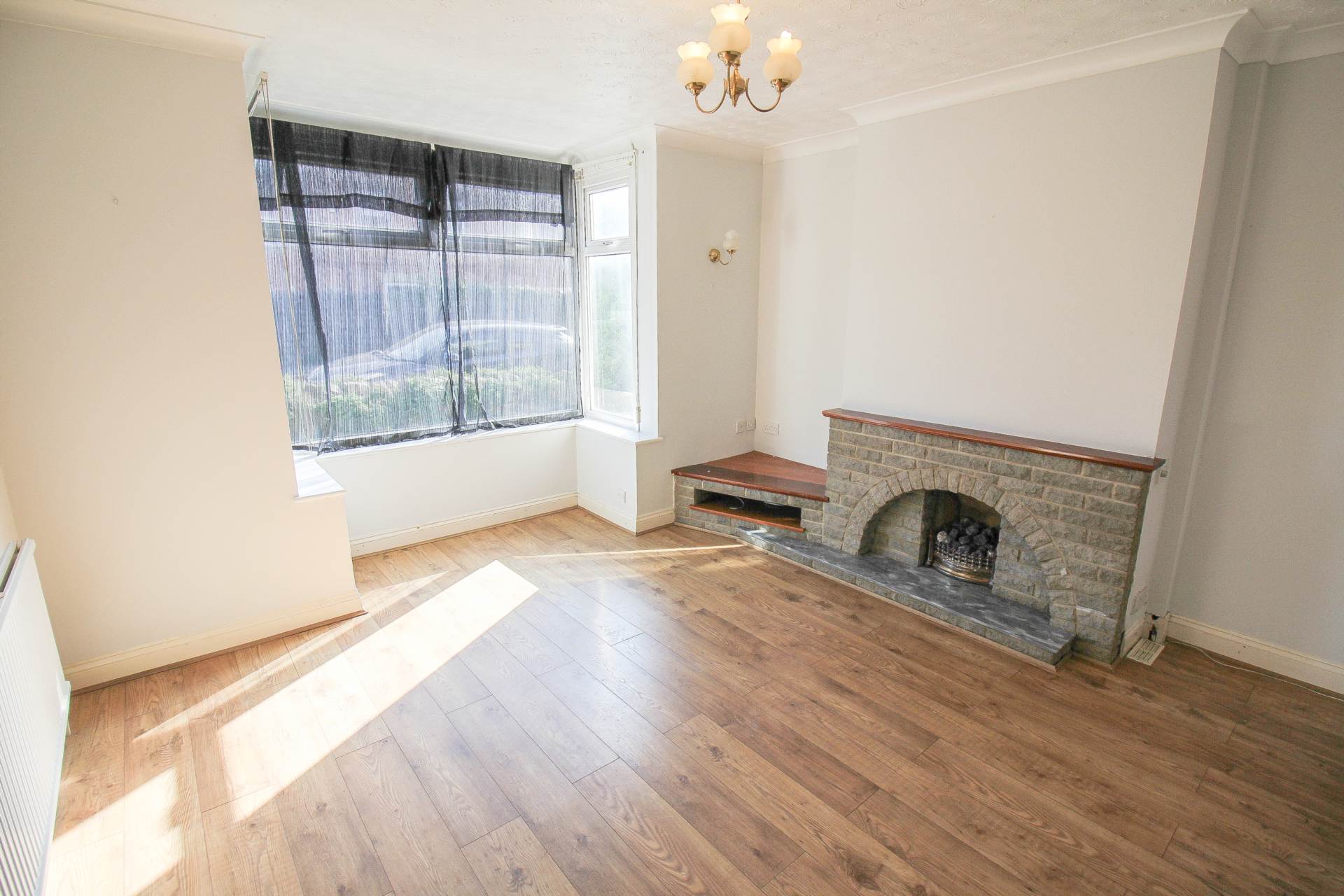 Central Location**3 Bedrooms**Large Loft Room/Occasional Bedroom**21ft Garage/Workshop**, Image 3