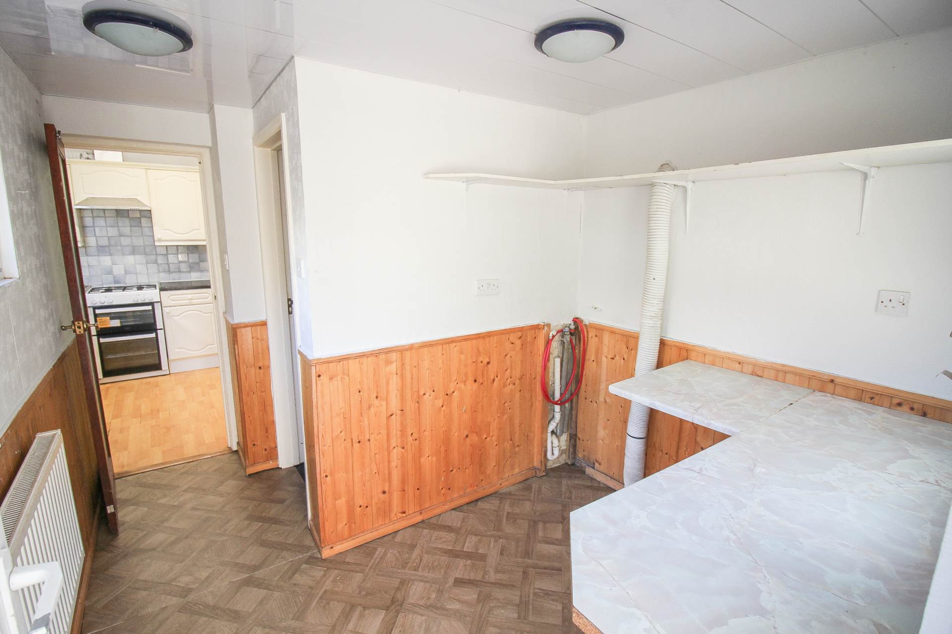 Central Location**3 Bedrooms**Large Loft Room/Occasional Bedroom**21ft Garage/Workshop**, Image 6