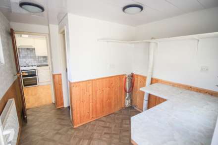 Central Location**3 Bedrooms**Large Loft Room/Occasional Bedroom**21ft Garage/Workshop**, Image 6