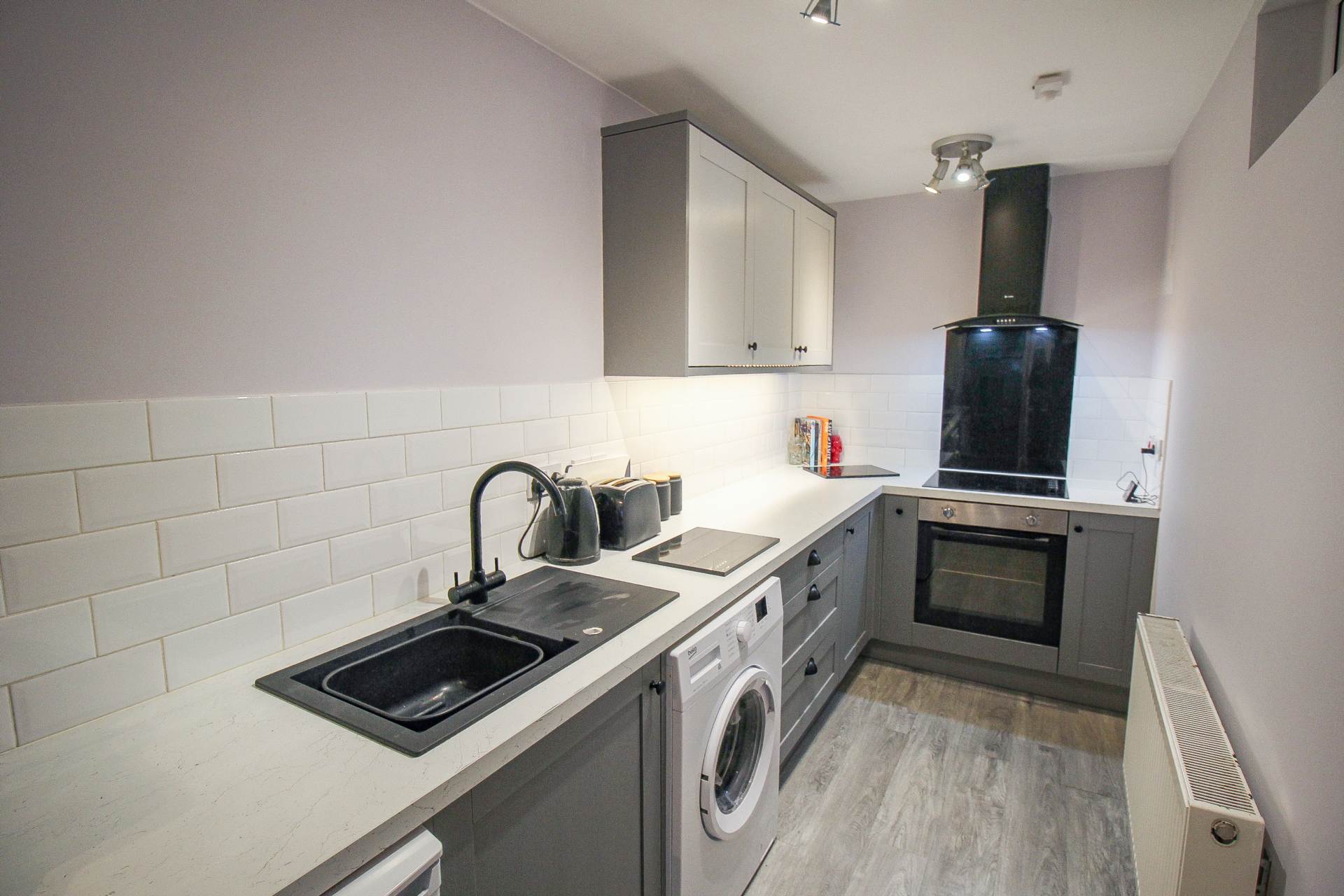 Rocama Terrace**Ideally Located**Close to Train Station** Beautifully Presented**Parking**, Image 8
