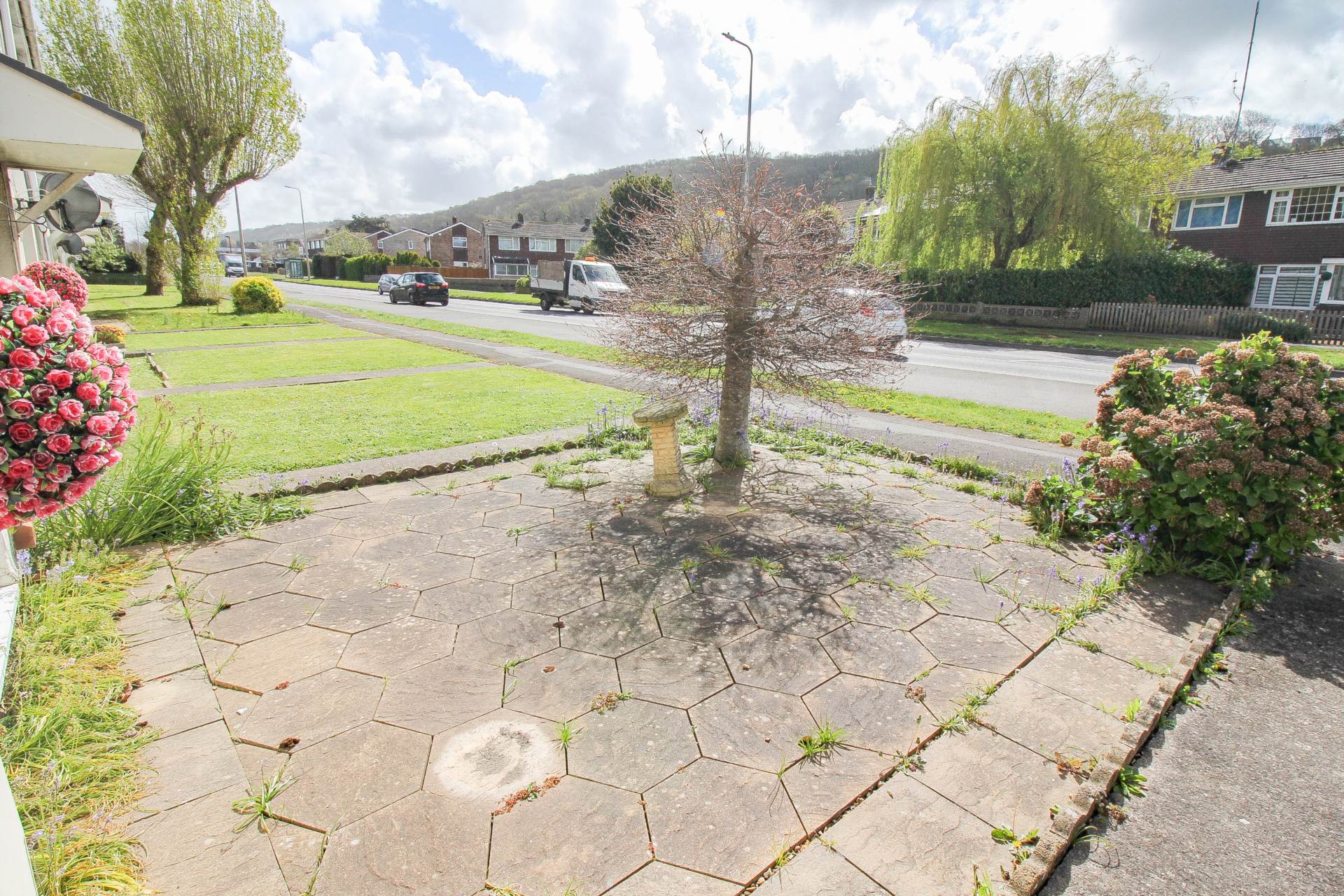 Weston-super-Mare**Close to Hospital**Three Bedrooms**Garage**Updating Required**, Image 13