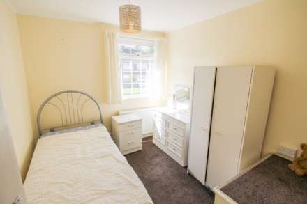 Weston-super-Mare**Close to Hospital**Three Bedrooms**Garage**Updating Required**, Image 9