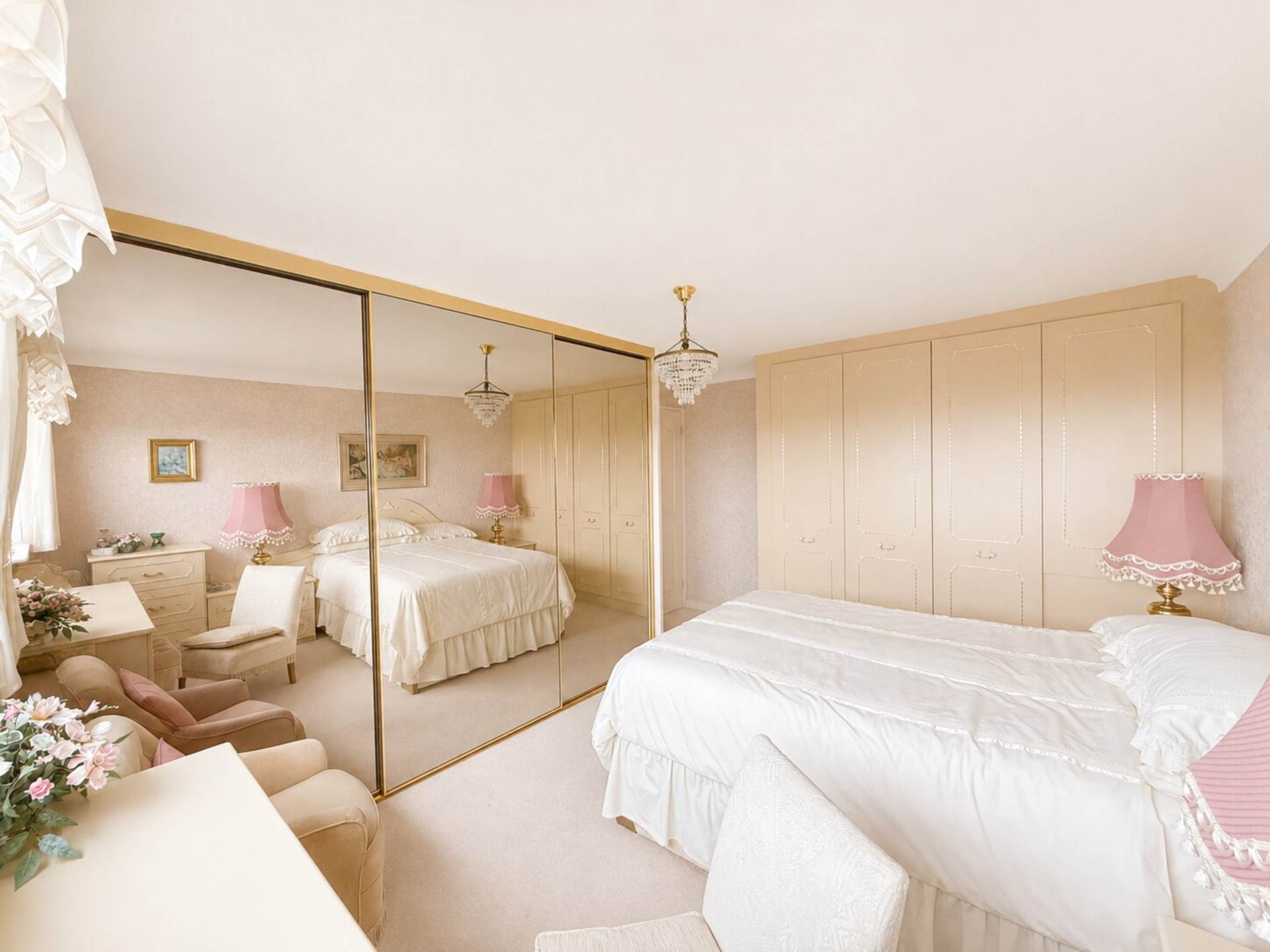 Beach Road, Sea Front Apartment - With Stunning South & West Facing Views, Image 11