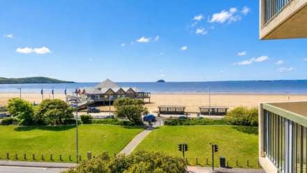 Beach Road, Sea Front Apartment - With Stunning South & West Facing Views, Image 7