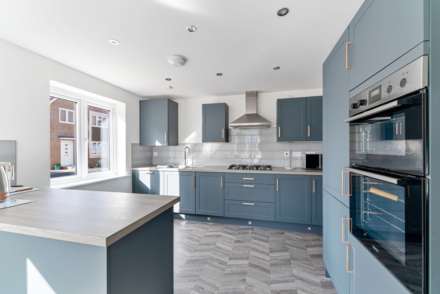 Criddle Avenue, Banwell - Almost Brand New Home, Image 4