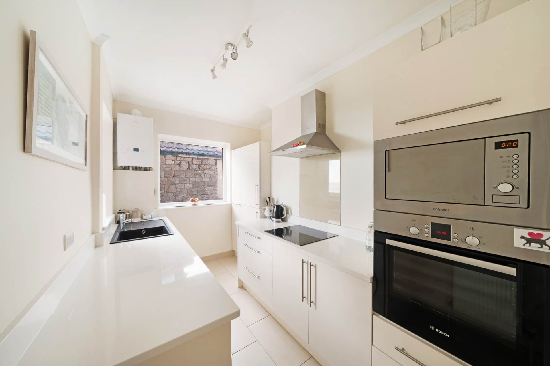 Atlantic Road South, Hillside - Restored Period Flat - Own Private Entrance, Image 9