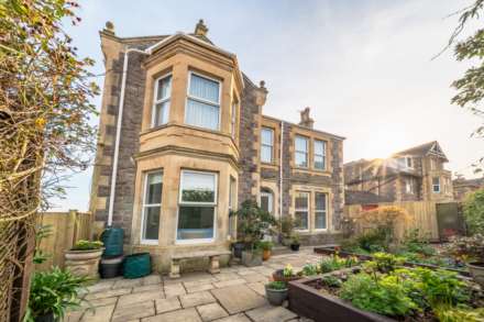 Atlantic Road South, Hillside - Restored Period Flat - Own Private Entrance
