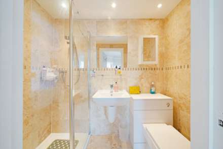 Atlantic Road South, Hillside - Restored Period Flat - Own Private Entrance, Image 12