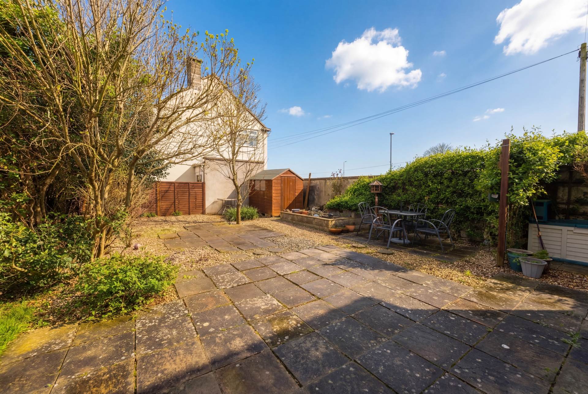 Weston super Mare**Close to Hospital**Great Family Home**Good Size Corner Plot**, Image 2