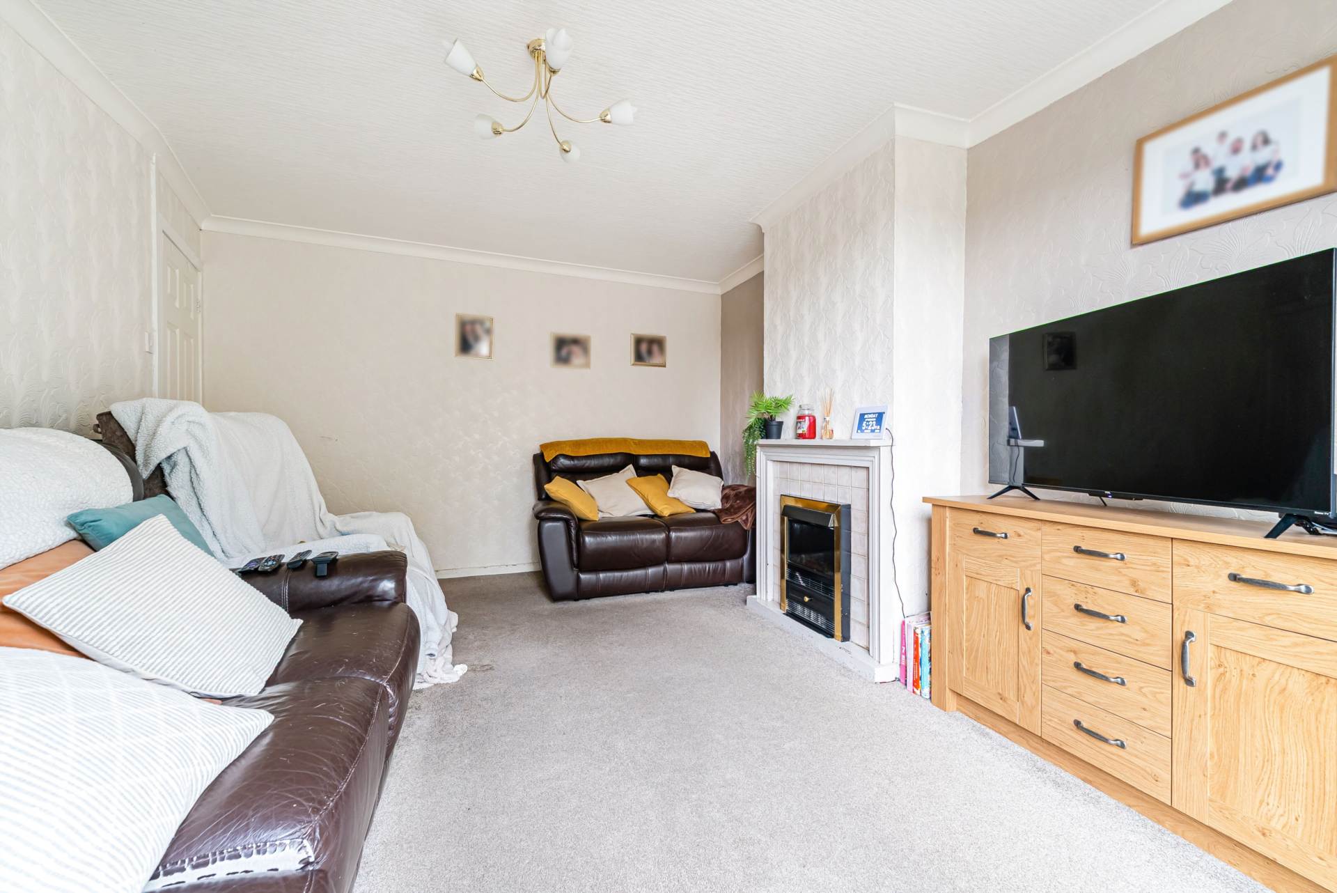 Weston super Mare**Close to Hospital**Great Family Home**Good Size Corner Plot**, Image 5