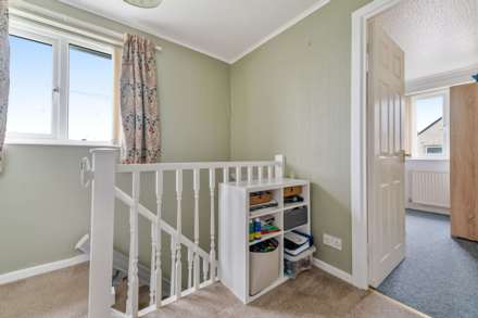 Weston super Mare**Close to Hospital**Great Family Home**Good Size Corner Plot**, Image 10