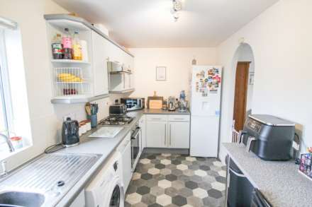 **The Park**50% shared Ownership**Two Bedrooms**Garage & Garden**, Image 5