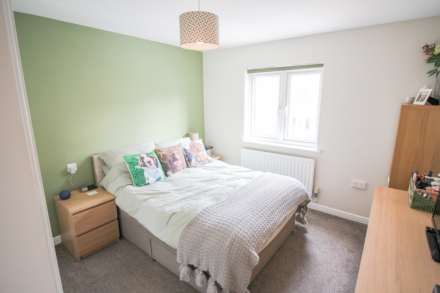 **The Park**50% shared Ownership**Two Bedrooms**Garage & Garden**, Image 7
