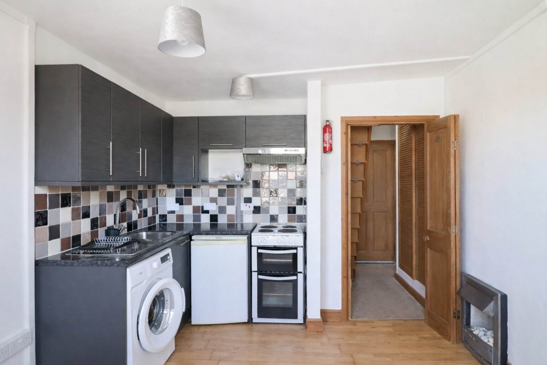 Moorland Road, South Ward, Image 5