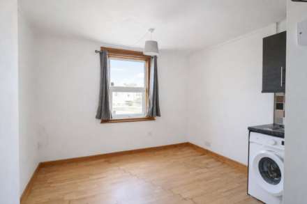 Moorland Road, South Ward, Image 3