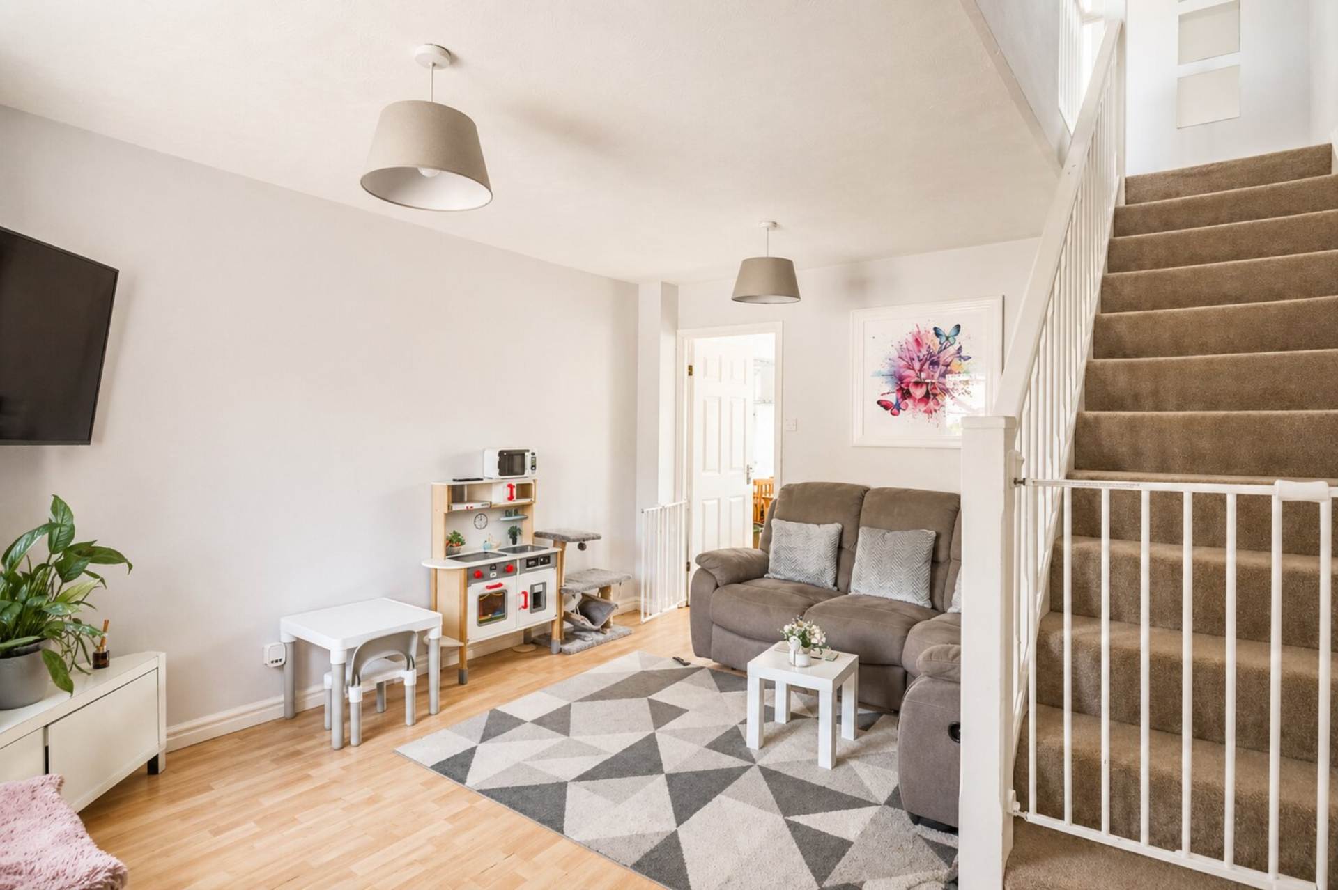 Campion Close, Locking Castle, Image 2