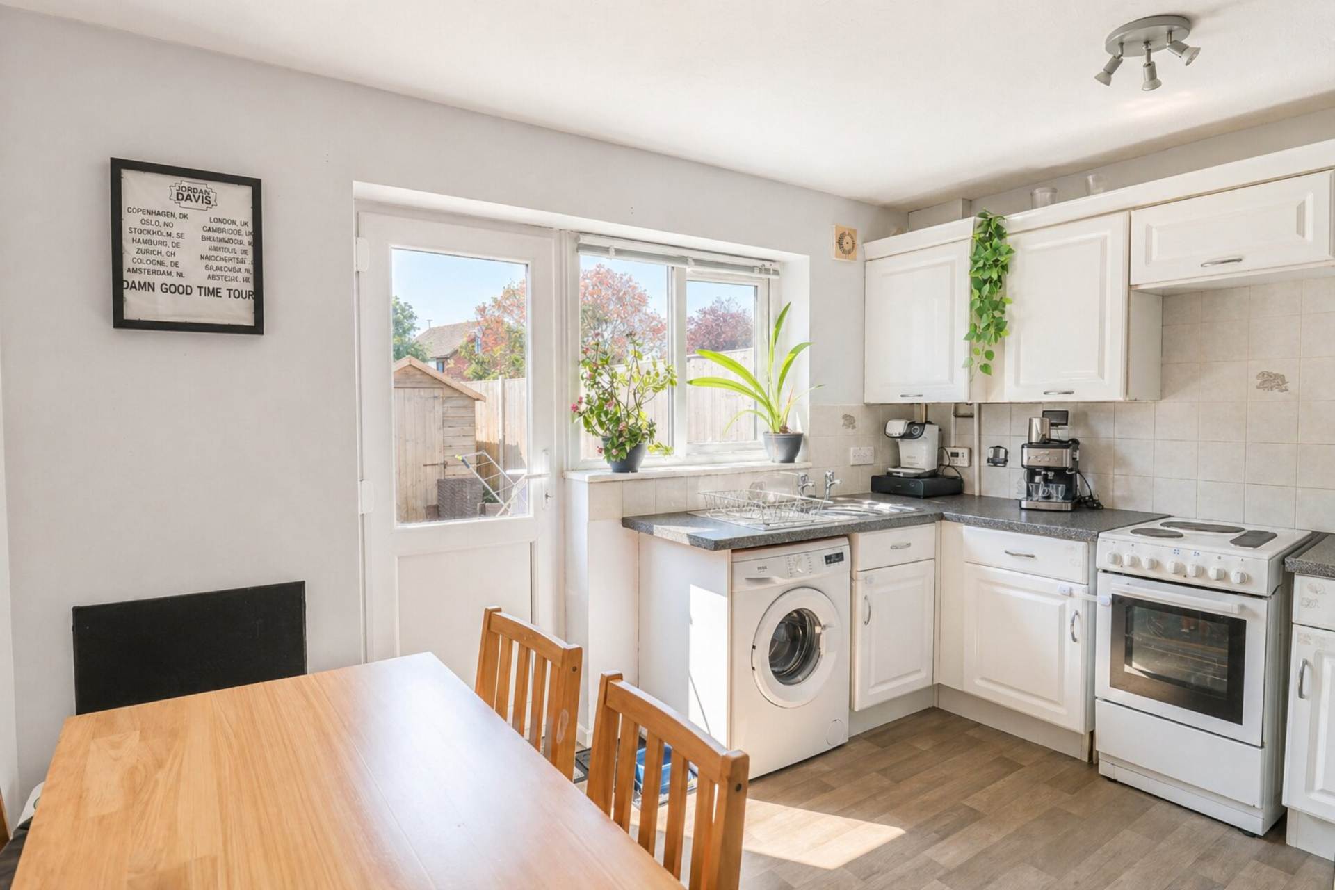 Campion Close, Locking Castle, Image 3