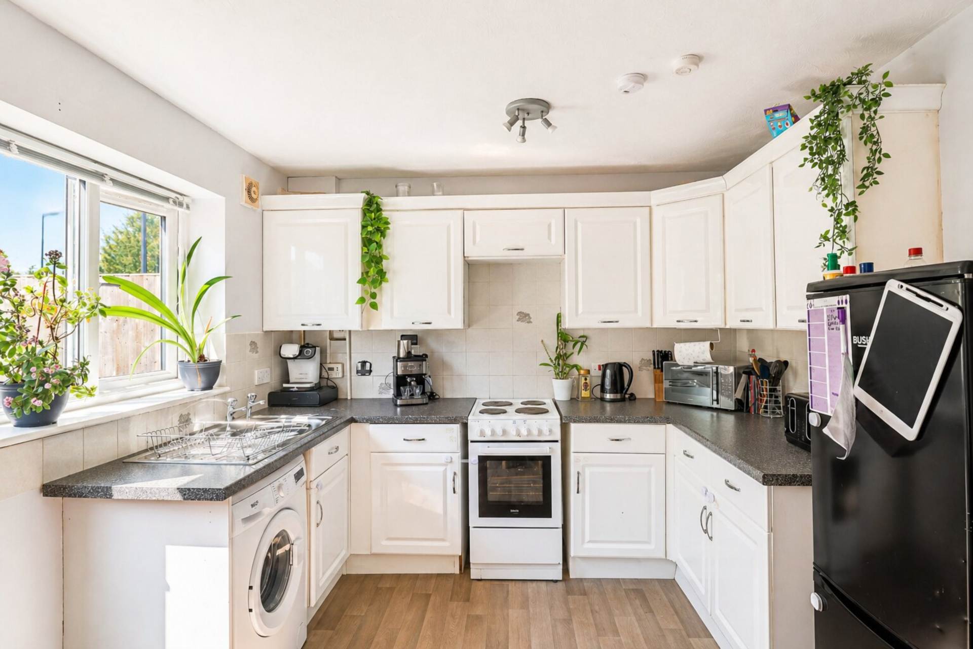 Campion Close, Locking Castle, Image 4