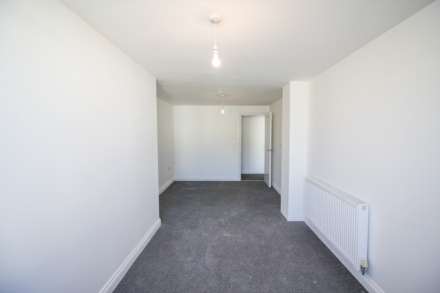 Weston-super-Mare**Centrally Located**20 ' x 16' Open Plan Living Area**Two Double Bedrooms**, Image 7