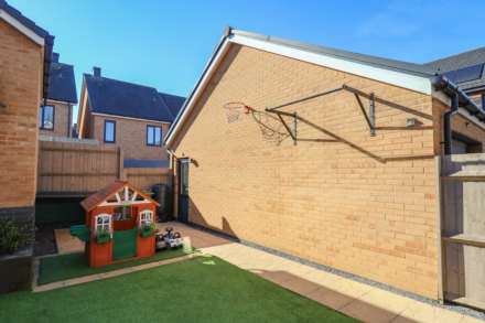 Ormrod Grove, Locking Parklands, Image 13