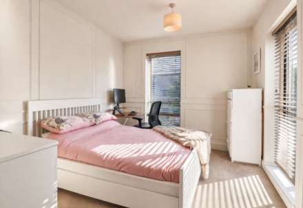 Ormrod Grove, Locking Parklands, Image 19