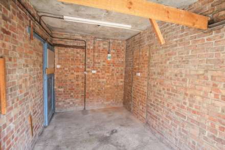 CENTRALLY LOCATED**WATERLOO STREET**, Image 4