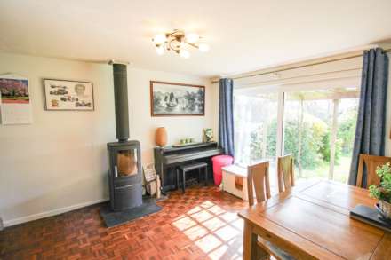 St Peters Avenue, Weston-super-Mare, Image 5