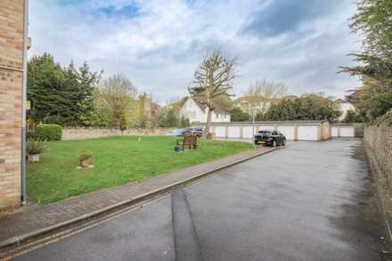 Ellenborough Park North, Weston-super-Mare, Image 13