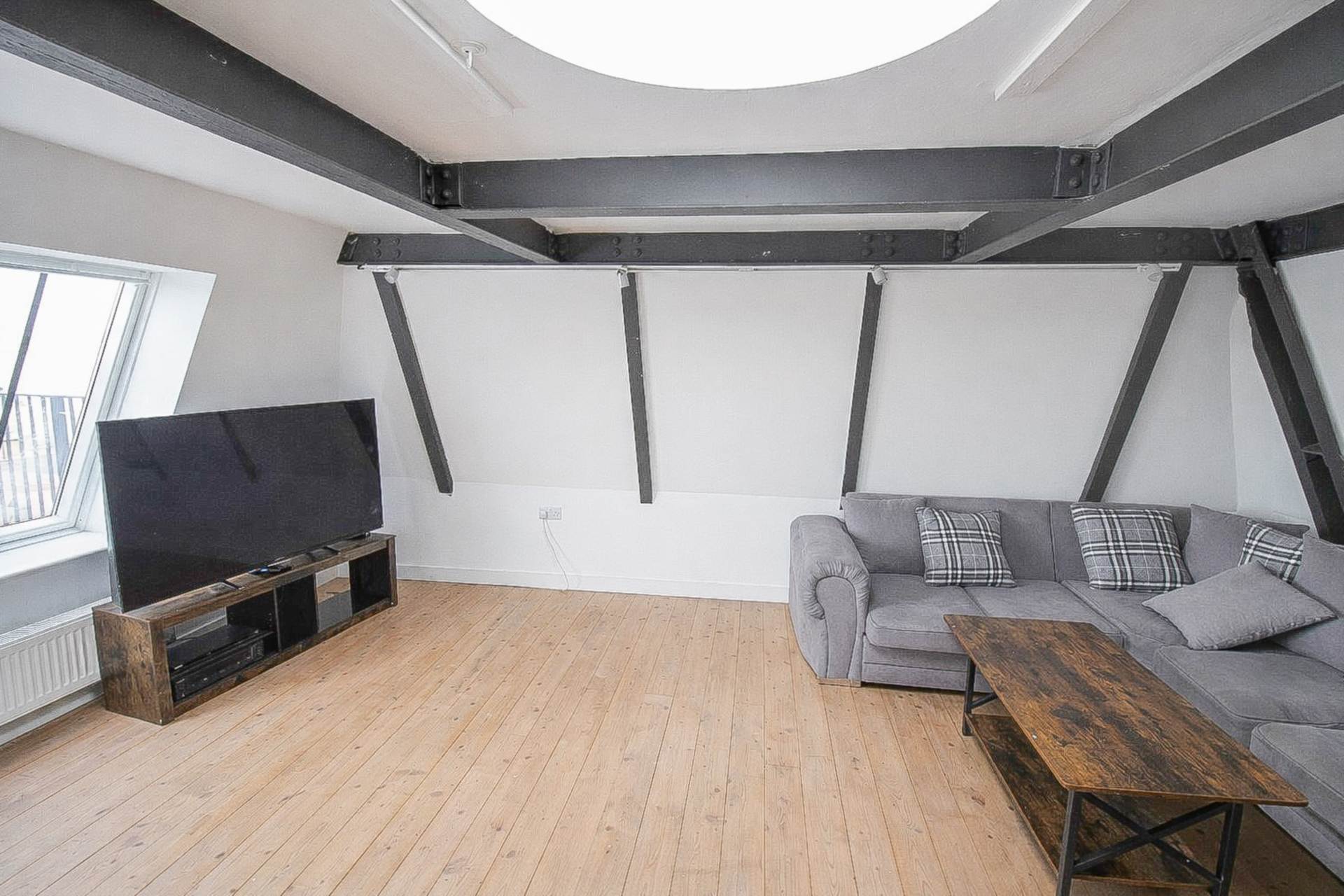 Selsdon House, Avonmouth, Image 4