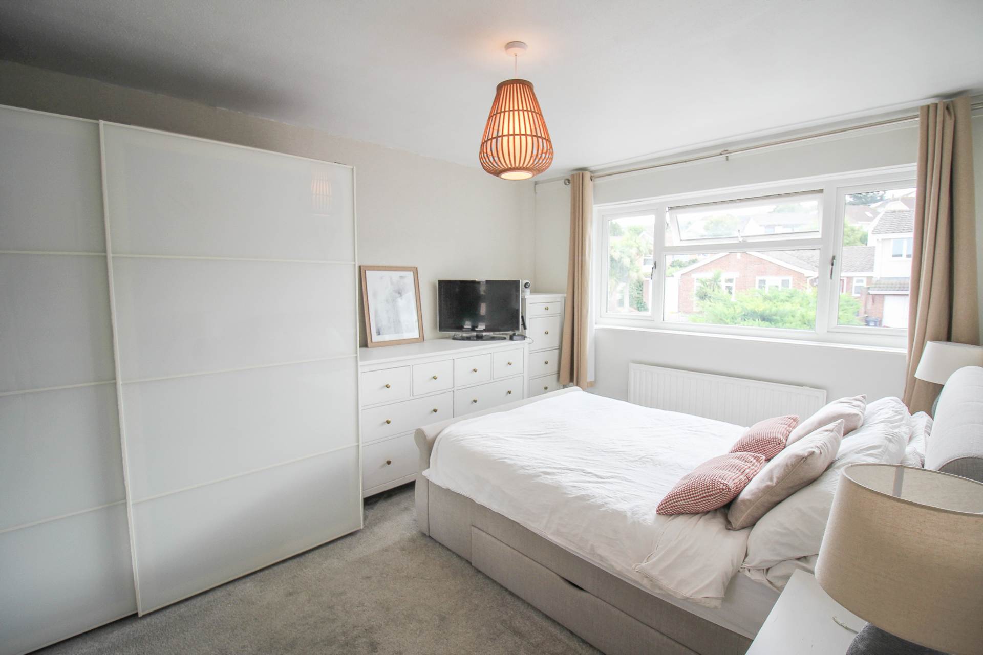 Hutton 3 Bedroom, Image 11