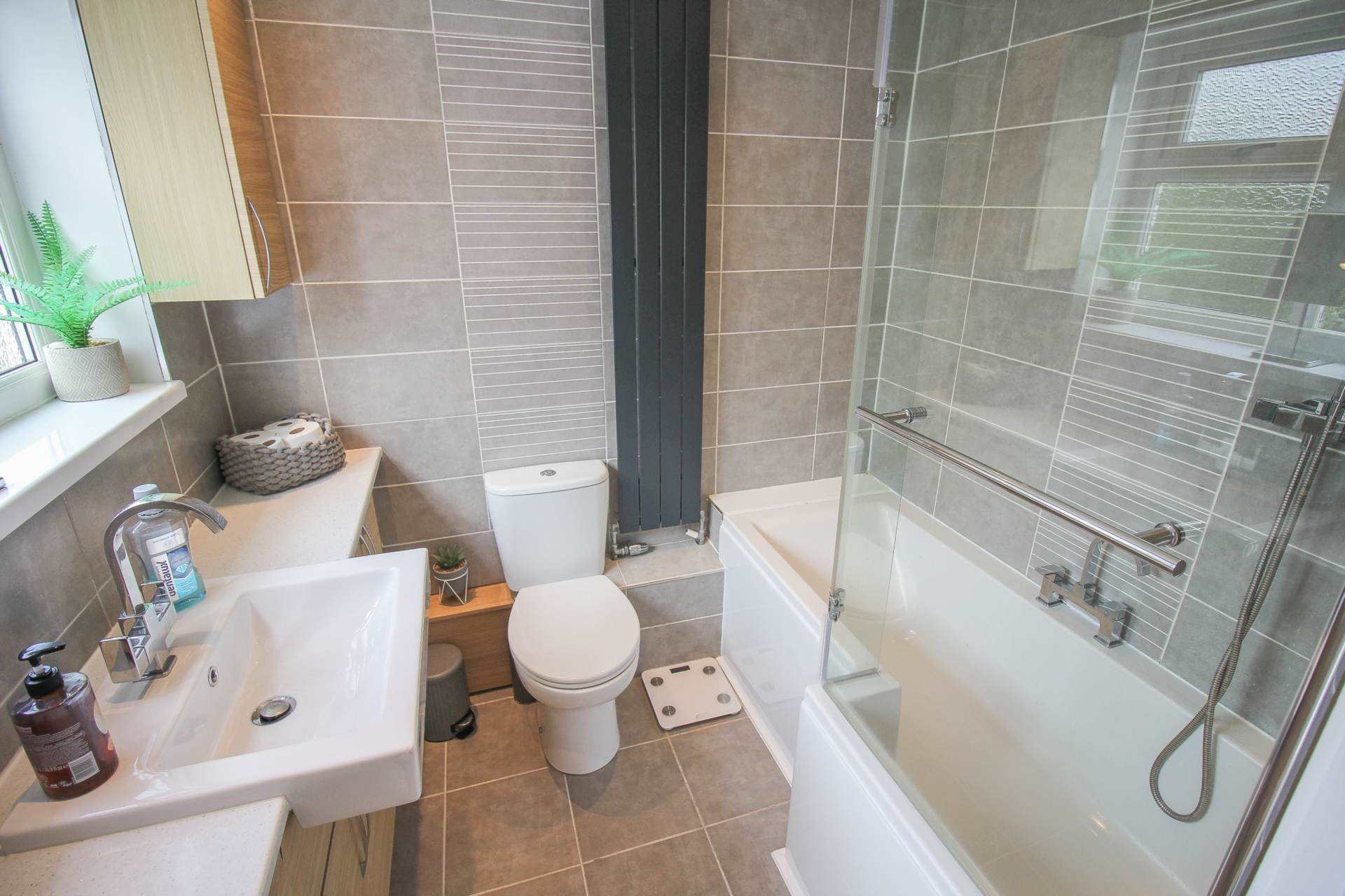 Hutton 3 Bedroom, Image 17