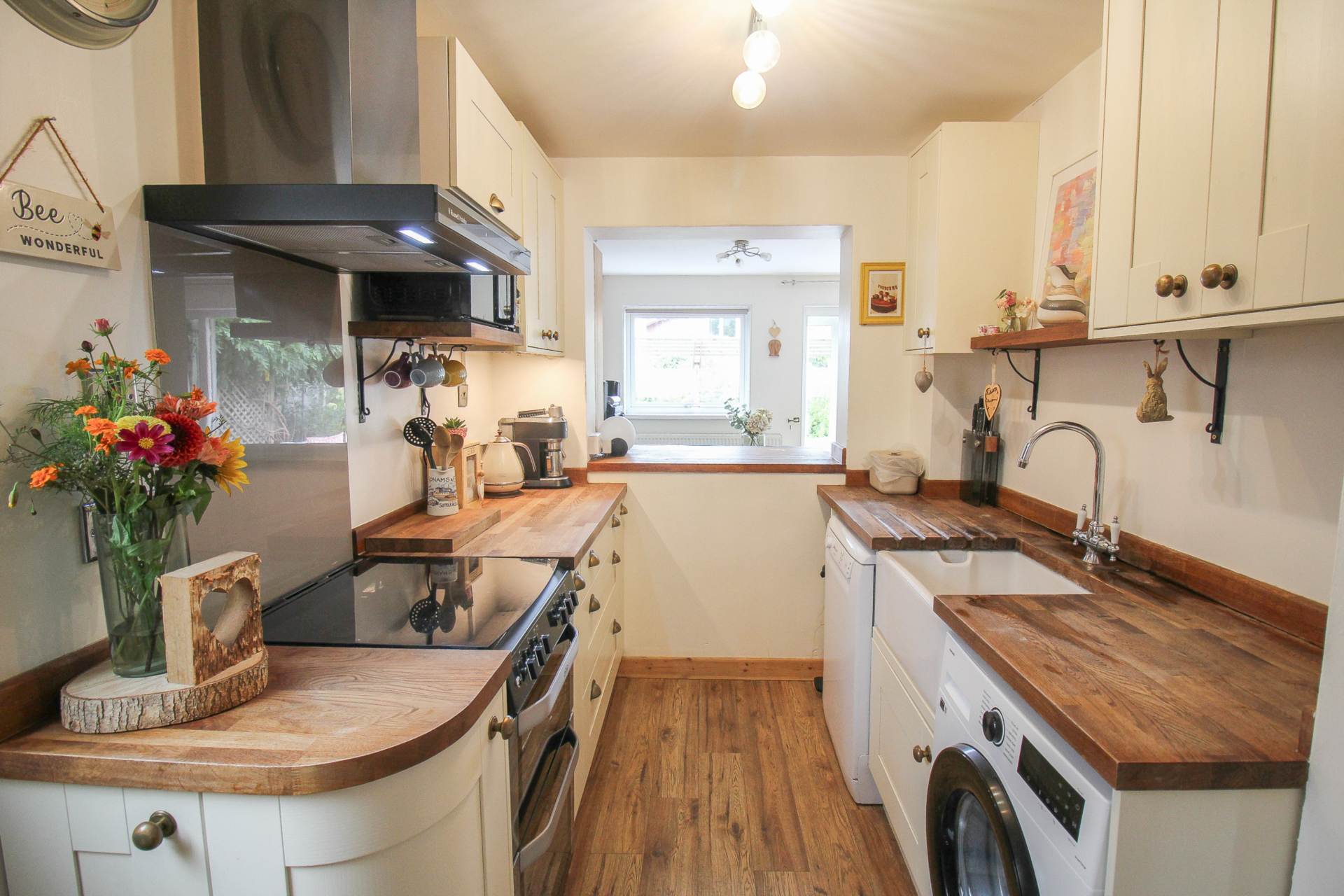 Hutton 3 Bedroom, Image 8