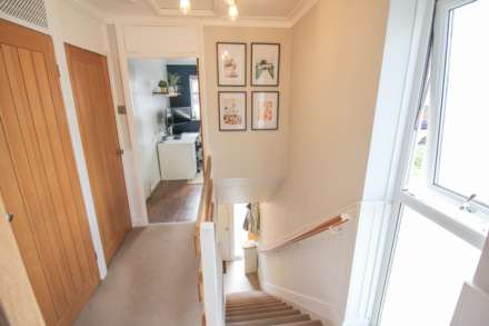 Hutton 3 Bedroom, Image 10