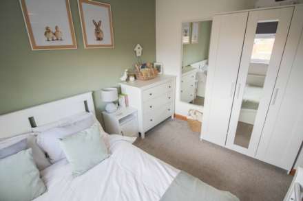 Hutton 3 Bedroom, Image 14