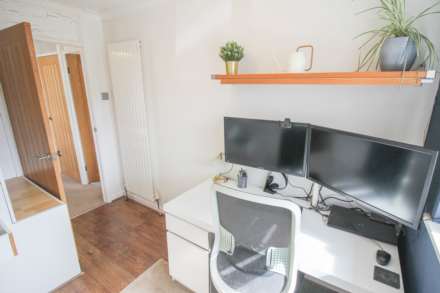 Hutton 3 Bedroom, Image 15