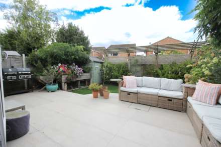 Hutton 3 Bedroom, Image 20