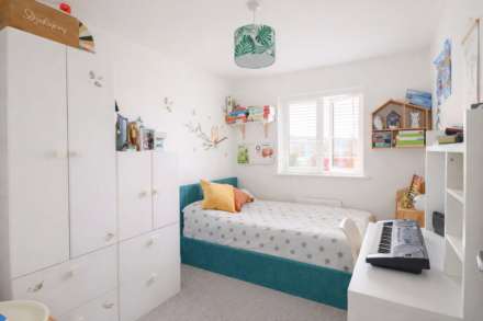 Airoh End, Haywood Village, Image 12