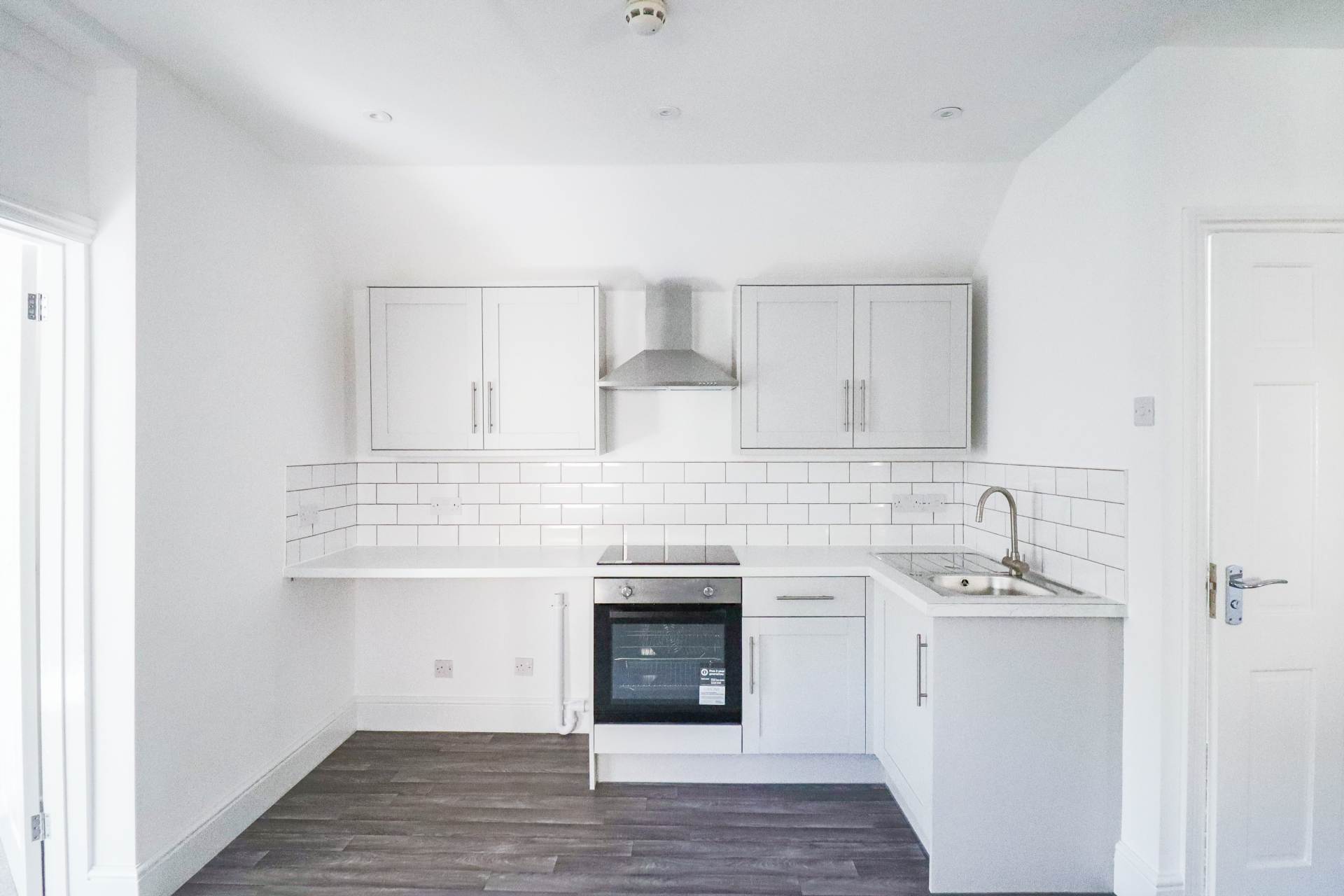 Lovers Walk, Great First Time Buyers Opportunity, Image 3