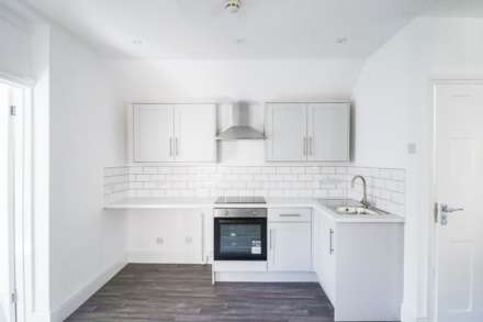 Lovers Walk, Great First Time Buyers Opportunity, Image 3