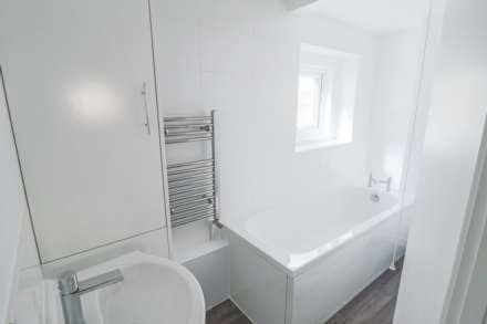 Lovers Walk, Great First Time Buyers Opportunity, Image 6