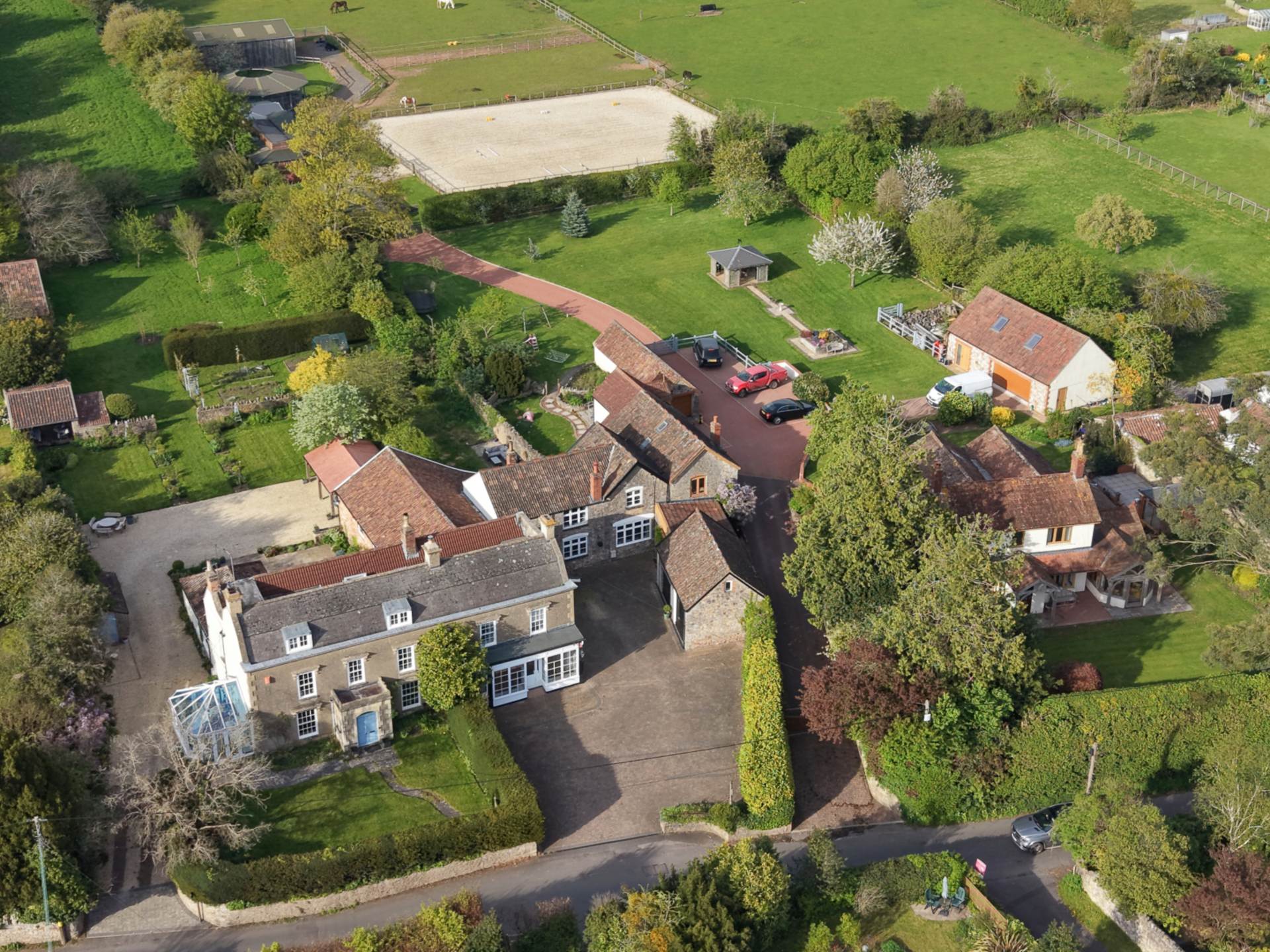 Churchill**4 Bedroom Cottage**Development Potential/Planning Granted**Fantastic Opportunity**Large Garden**, Image 3