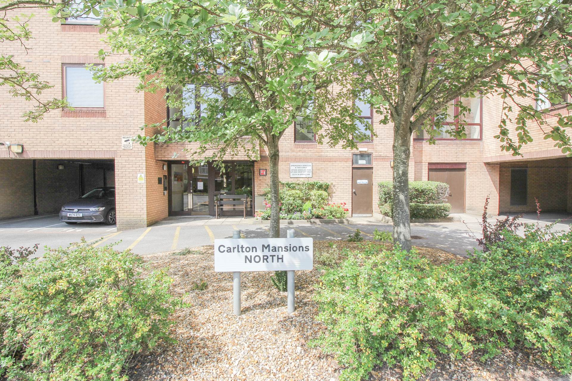 Carlton Mansions, Image 2
