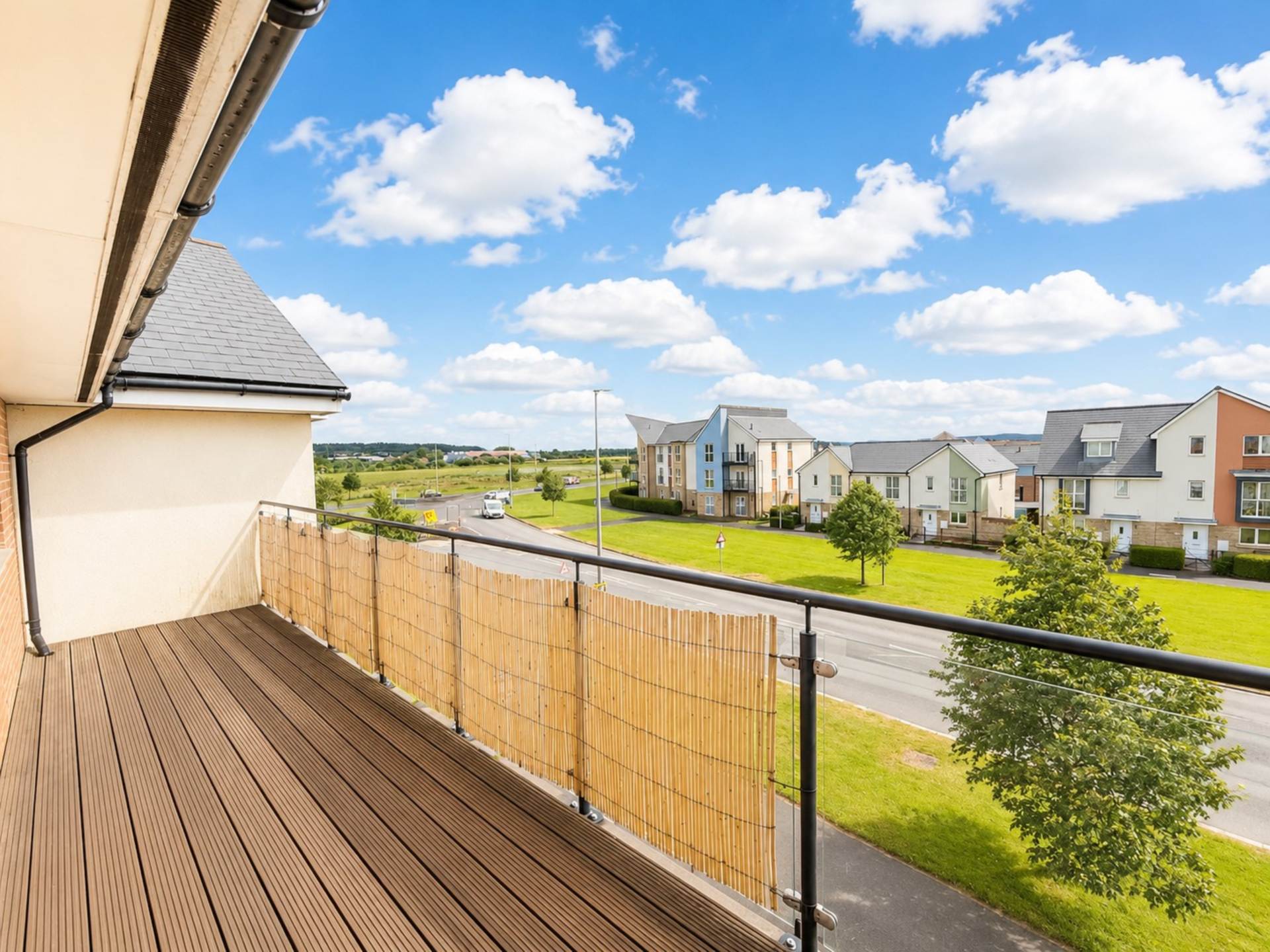 Whitney Crescent, Weston-super-Mare, Image 4