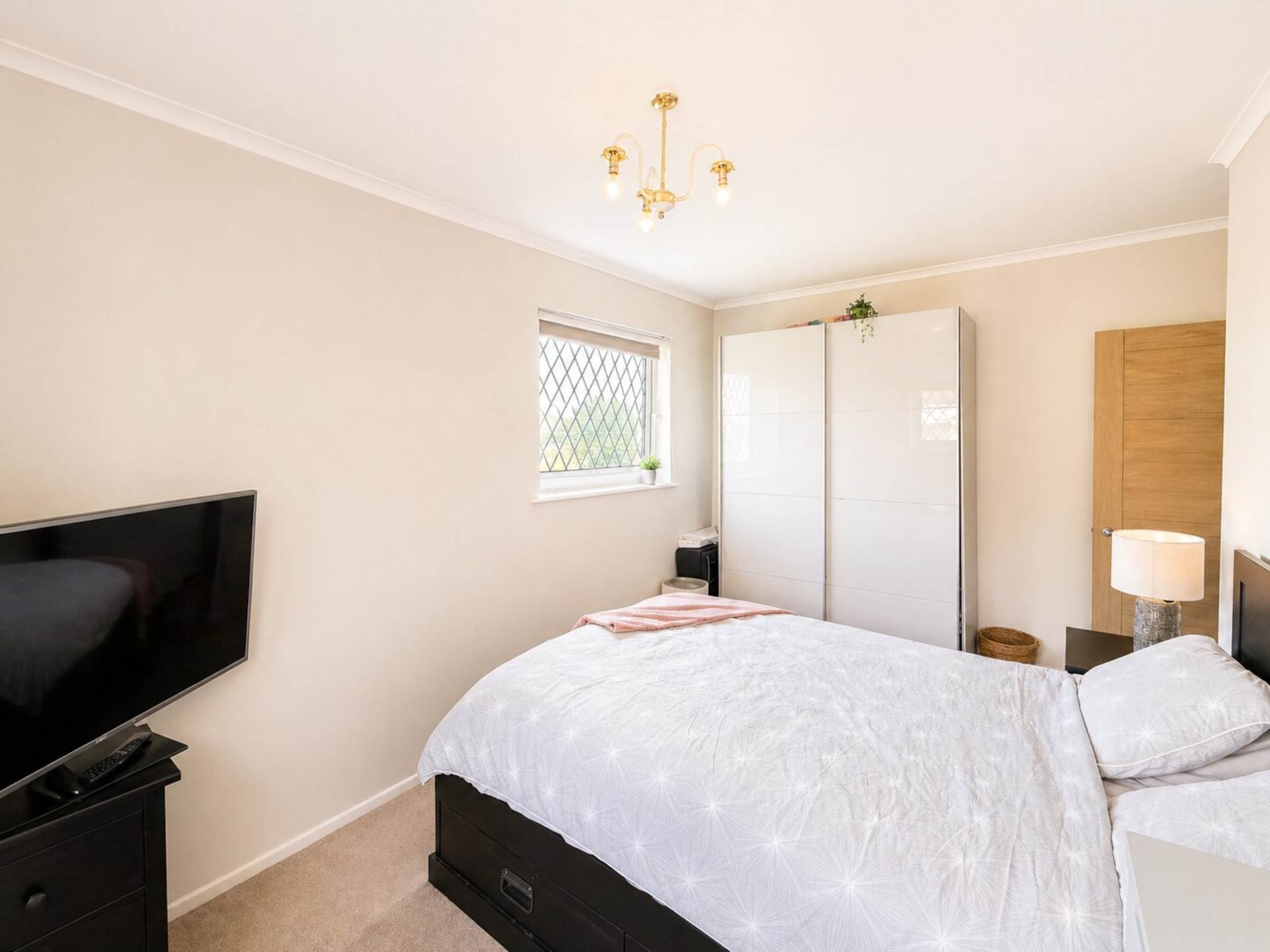 Ashcombe Gardens, Milton, Image 12